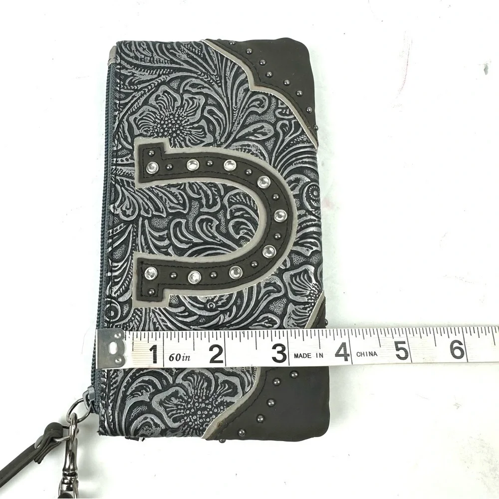Wrangler Wristlet Grey‎ Faux Leather Horseshoe Wallet Rhinestone Womens